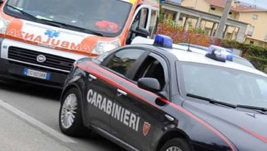 carabinieri e ambulanza....