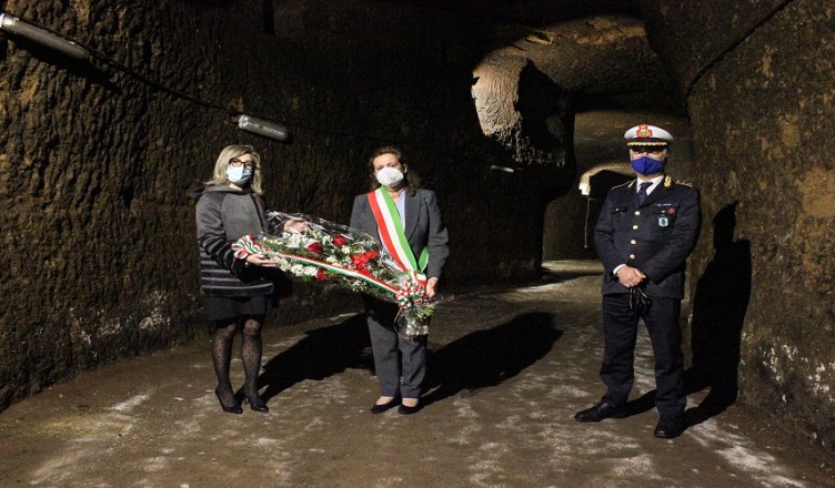 Esodo_Omaggio_grotte_Ippolito_Caporale_DeMichelis