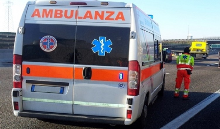 Ambulanza-autostrada