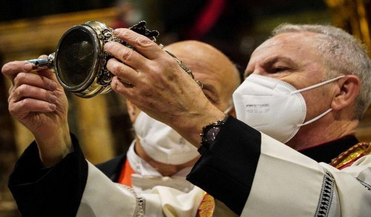 sangue san gennaro napoli