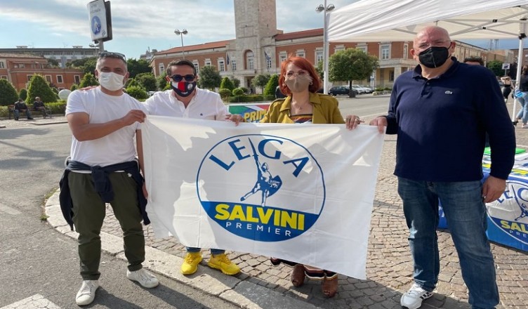 Sara Mariani aderisce alla Lega
