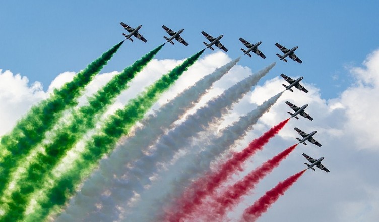 TRICOLORE.... 2 GIUGNO