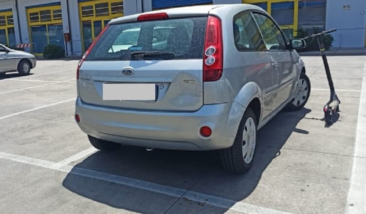macchina fabia mickey isola