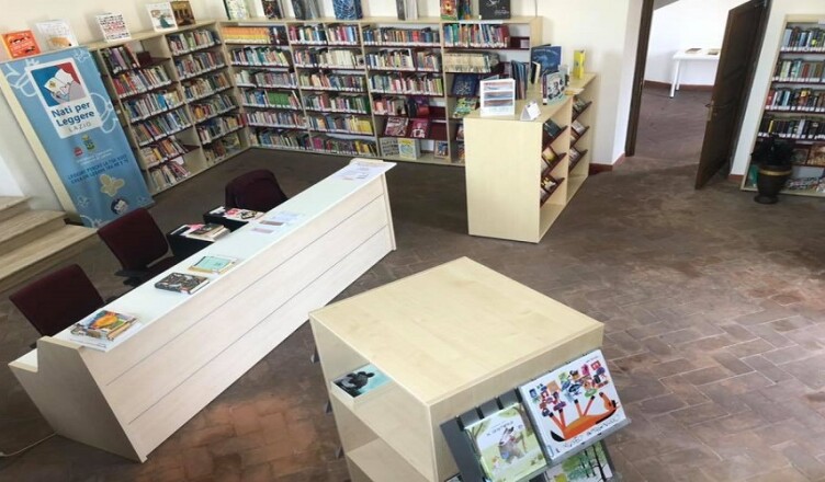 Biblioteca cisterna di latina