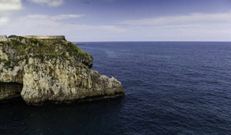 Cliff in the sea, detail of nature and water