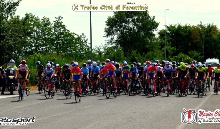 gruppo gara Trofeo Ferentino 2022