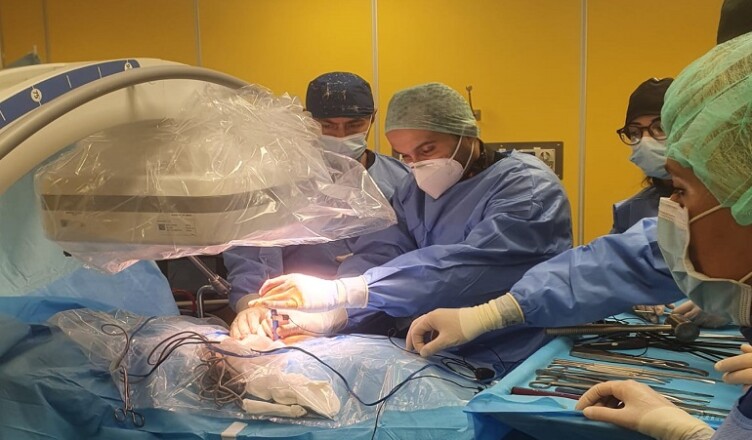 XLIF - posizionamento trocar con neuromonitoraggi 2