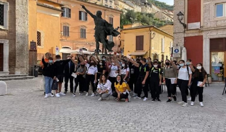 PRO LOCO FA DA CICERONE arpino