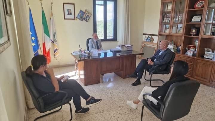 aliquo' ad Arce