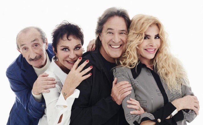 Dopo la trionfale reunion sul palco di Sanremo 2020 (a 50 anni dalla prima partecipazione al Festival con 'La prima cosa bella'), standing ovation al Teatro Ariston e picco di ascolti su Rai1, i Ricchi e Poveri regalano un'altra sorpresa: una nuova versione di 'Che sarà', a 50 anni dall'esibizione a Sanremo '71 con José Feliciano, nuovamente insieme alla star portoricana. ANSA/UFFICIO STAMPA +++ NO SALES, EDITORIAL USE ONLY +++