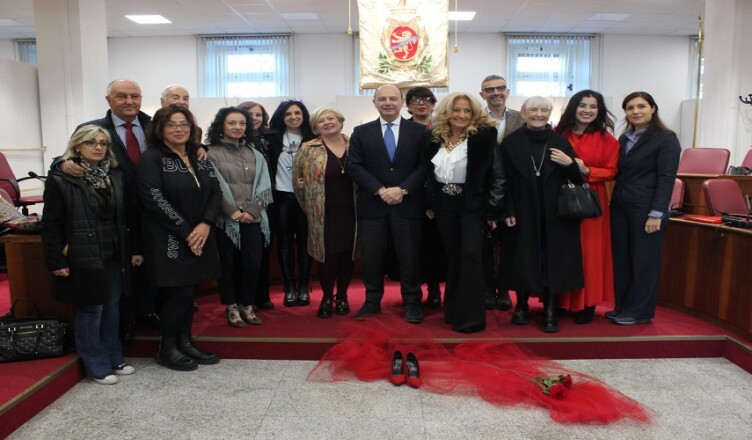 conferenza stampa iniziative contro la violenza di genere