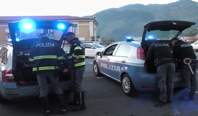 sora - polizia