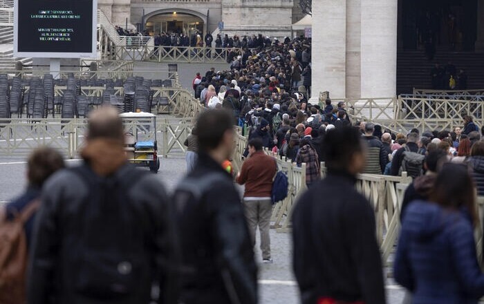 Nuns, priests and faithful gather in St. Peter's Basilica to pay their respects to Benedict XVI in the Vatican, 02 January 2023. Former Pope Benedict XVI died on 31 December at his Vatican residence, aged 95. Beginning at 9 am on 02 January and for three days until the funeral on Thursday, 5 January, the body will lay in state in St Peter's Basilica for veneration by the faithful.
ANSA/MASSIMO PERCOSSI