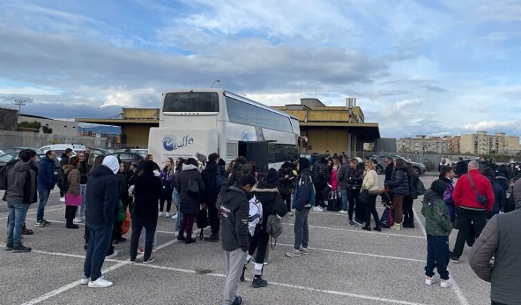 Aushwitz partenza studenti