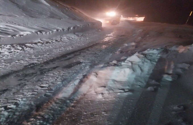 automobilisti bloccati neve slavati dai carabinieri