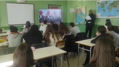 Morolo - I Carabinieri Incontrano gli alunni