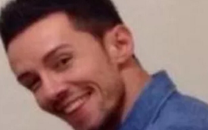 Alessandro Gozzoli morto legato al letto con le mani dietro alla schiena