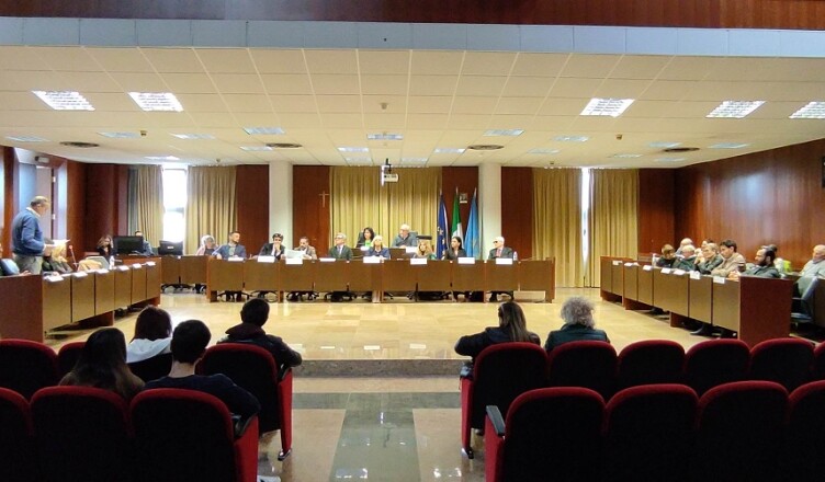 CONSIGLIO CISTERNA...