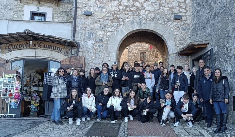 FUMONE PROGETTO ERASMUS