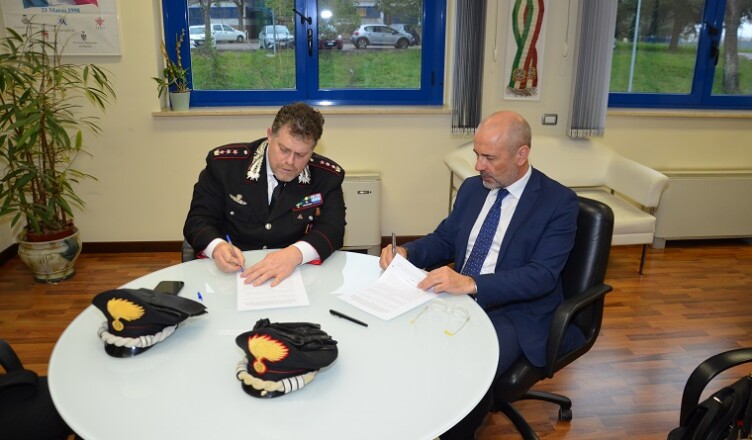 Foto firma accordo CC ASL