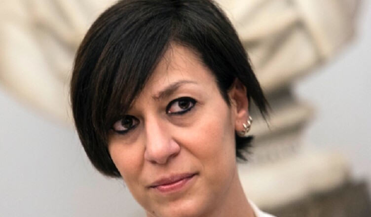Roberta-della-casa-5-stelle...