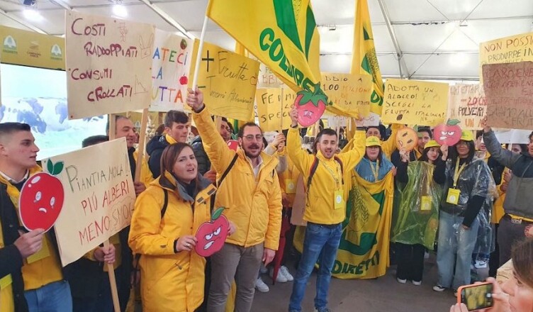 SOS frutta lanciato dai giovani agricoltori al Villaggio Coldiretti di Cosenza