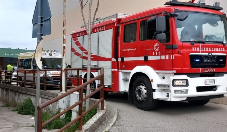 frosinone uomo trovato morto in casa via marittima