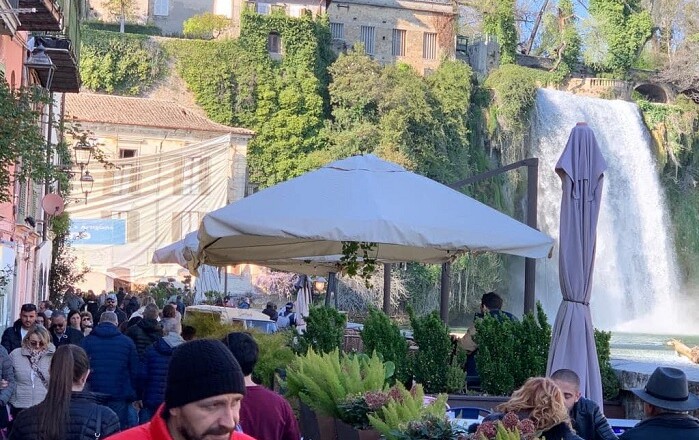 ISOLA DEL LIRI, TURISTI