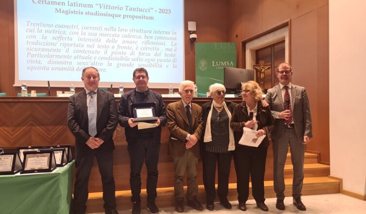MARCO SBARDELLA VINCE IL CERTAMEN “VITTORIO TANTUCCI” PER IL POEMA “PAX INTER POPULOS”
