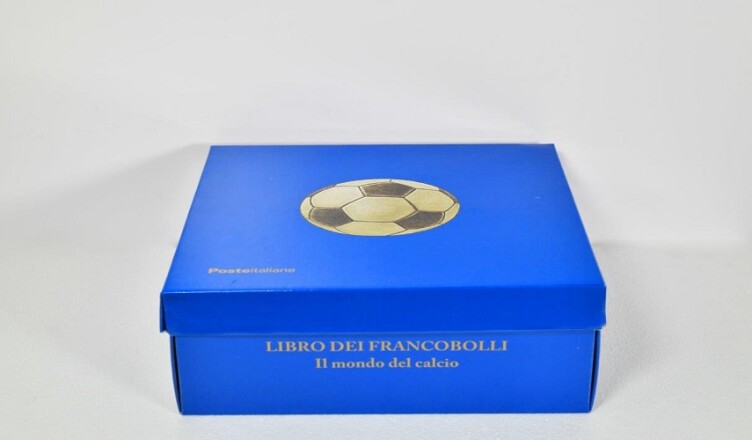 francobolli il mondo del calcio