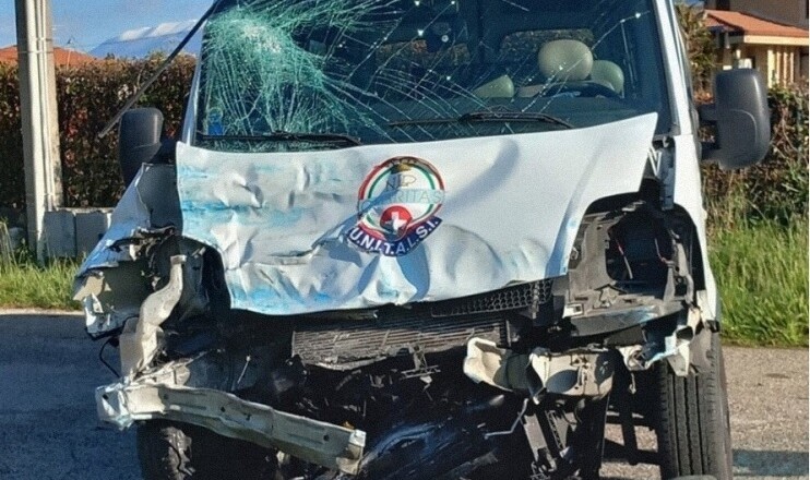 pulmino unitalsi valle di comino incidente