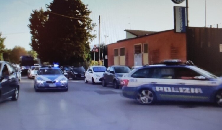 polizia fr..