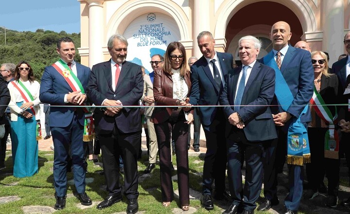 taglio nastro 2 summit blue forum gaeta