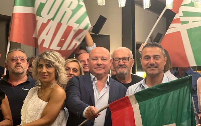 Adriano Piacentini,Daniele Natalia,Rossella Chiusaroli, subcommissari provinciali di Forza Italia.