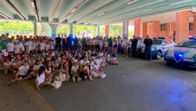 INCONTRO BAMBINI POLIZIA