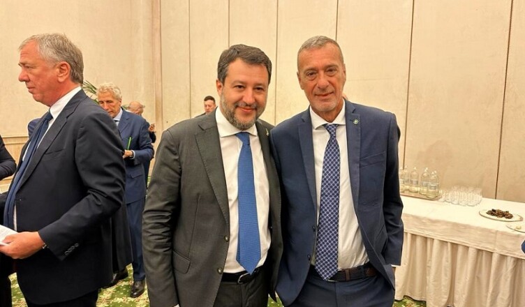 SALVINI ACAMPORA
