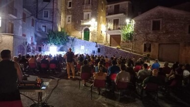 ALESSANDRO MARCUCCILLI HA PRESENTATO IL SUO LIBRO, “ROCCASECCA. STORIA; MEMORIA, IDENTITÀ”