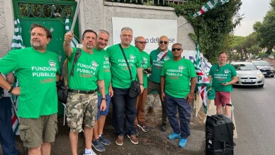 Rsa Aiop Lazio, il presidio dei lavoratori per il nuovo ccnl