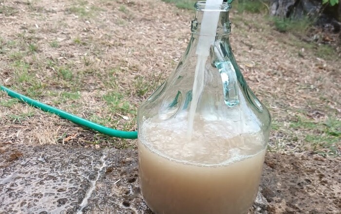 Acquaccia dai rubinetti
