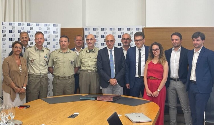 accordo siglato ieri 4 agosto a Roma tra l'Agenzia Industrie Difesa e la societa Baschieri-Fiocchi per la ripartenza della produzione di polveri da sparo presso lo Stabilimento Militare di Fontana Liri.