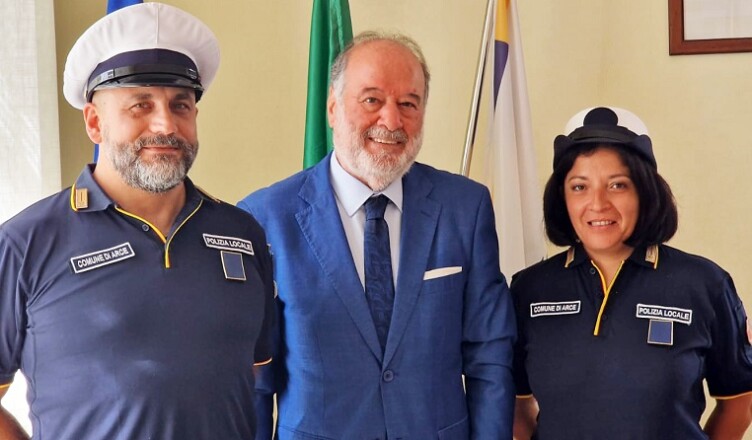 nuovi agenti vigili polizia locale arce