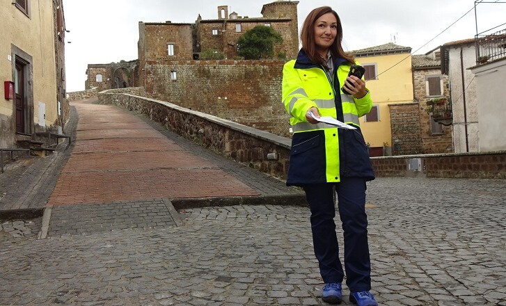 ALATRI I PORTALETTERE CON I NUOVI SMARTPHON