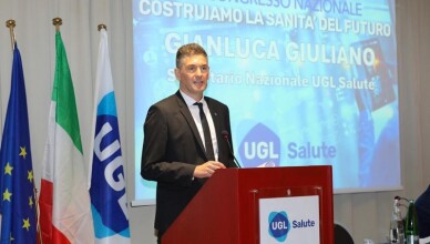 Giuliano parla al Congresso Nazionale UGL Salute