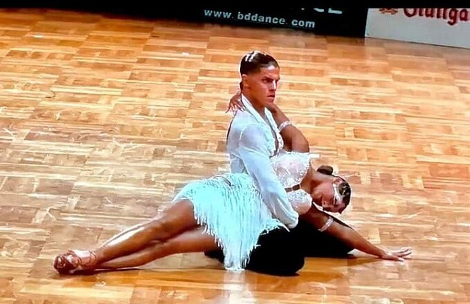 NICHOLAS e CARLOTTA
