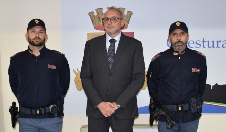 Polizia di Stato il dr. Raffaele Attanasi, di origini leccesi, è da oggi il nuovo Vicario del Questore