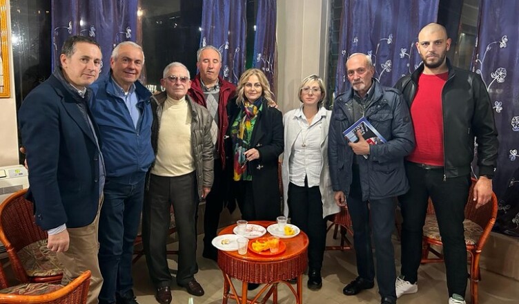 Trentennale della vittoria della destra isolana.