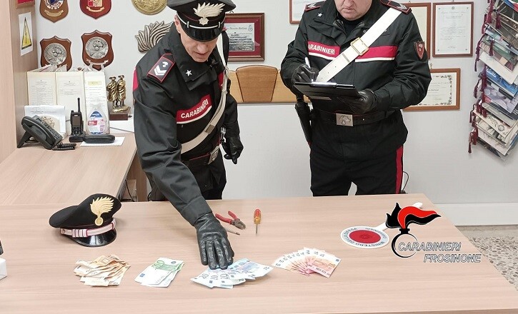 CC CASSINO FURTO ABITAZIONI