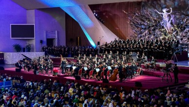 CONCERTO CON I POVERI E PER I POVERI IN VATICANO