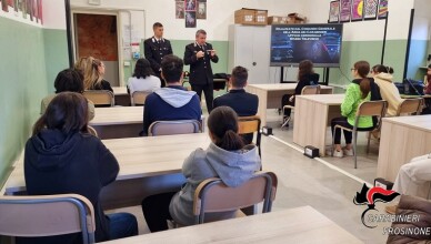 Incontro dei Carabinieri con gli alunni del Liceo Artistico Statale Antonio Valente SORA