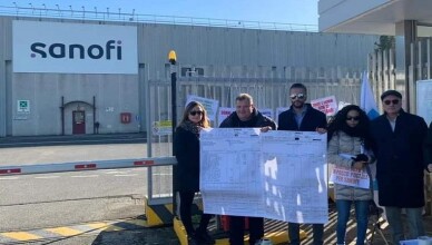 Lavoratori staff leasing Sanofi continua la protesta dell'UGL Chimici Frosinone